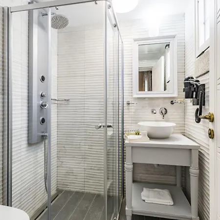 Provence Mansion מלון אלאקאטי