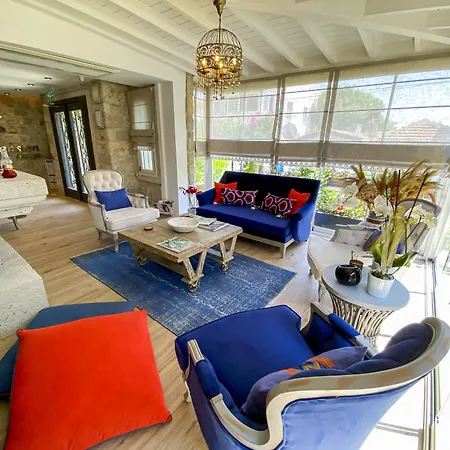 Provence Mansion מלון