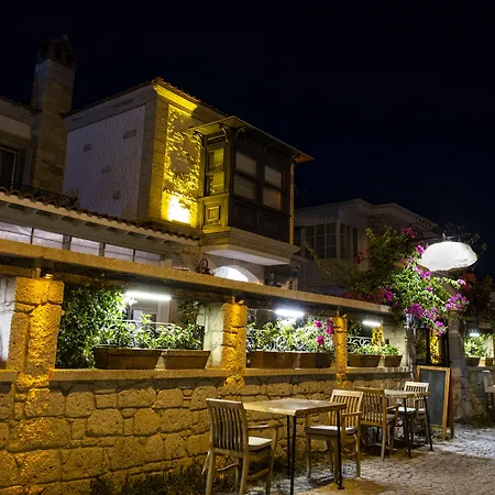 Provence Mansion מלון 2*