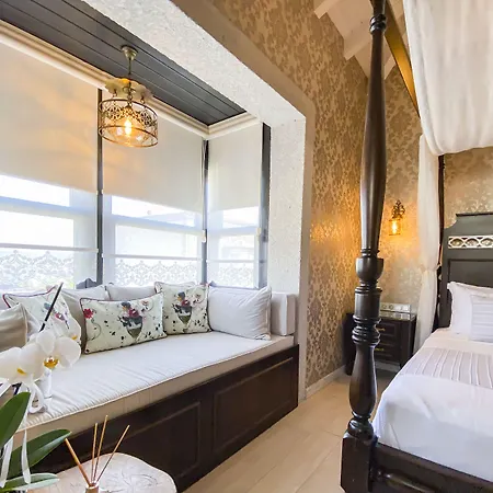 Provence Mansion Szálloda Alacati
