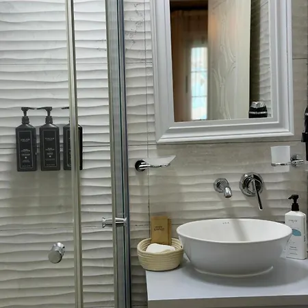 Provence Mansion Hotel 2*