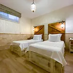 Provence Mansıon Alaçati Hotel 2*