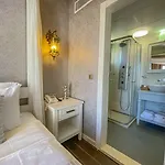 Hotel Provence Mansıon Alaçati 2*