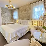 Hotel Provence Mansıon Alaçati 2*