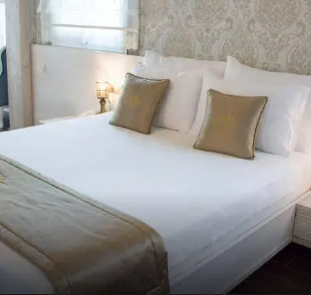 Provence Mansion 호텔 2*