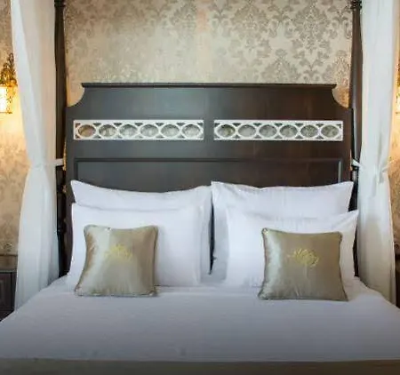 Otel Provence Mansion Alaçatı