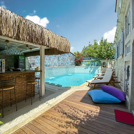 Provence Mansion 2* Alaçatı