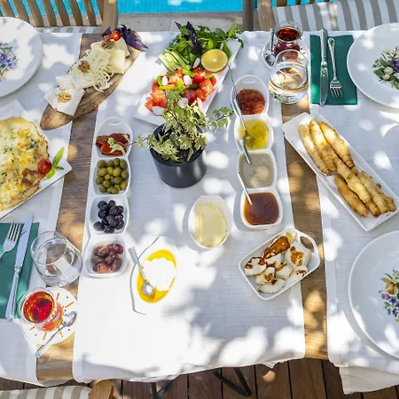 Provence Mansion Otel 2*