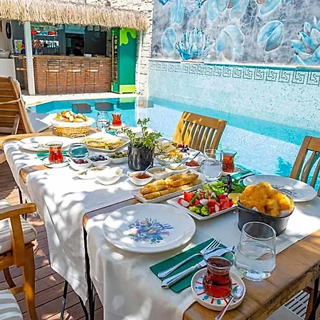 Provence Mansion Alaçatı