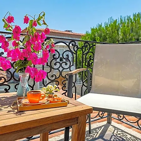 Provence Mansion Hotel