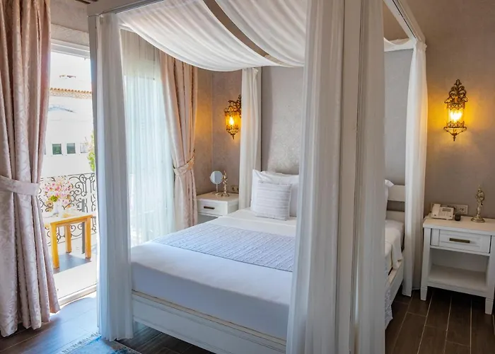Provence Mansion Hotel