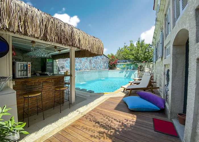 Provence Mansion 2* Alaçatı