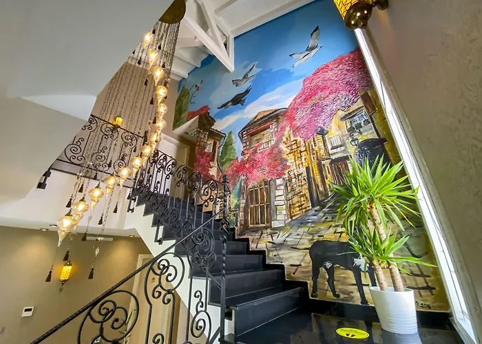 Provence Mansion 2*